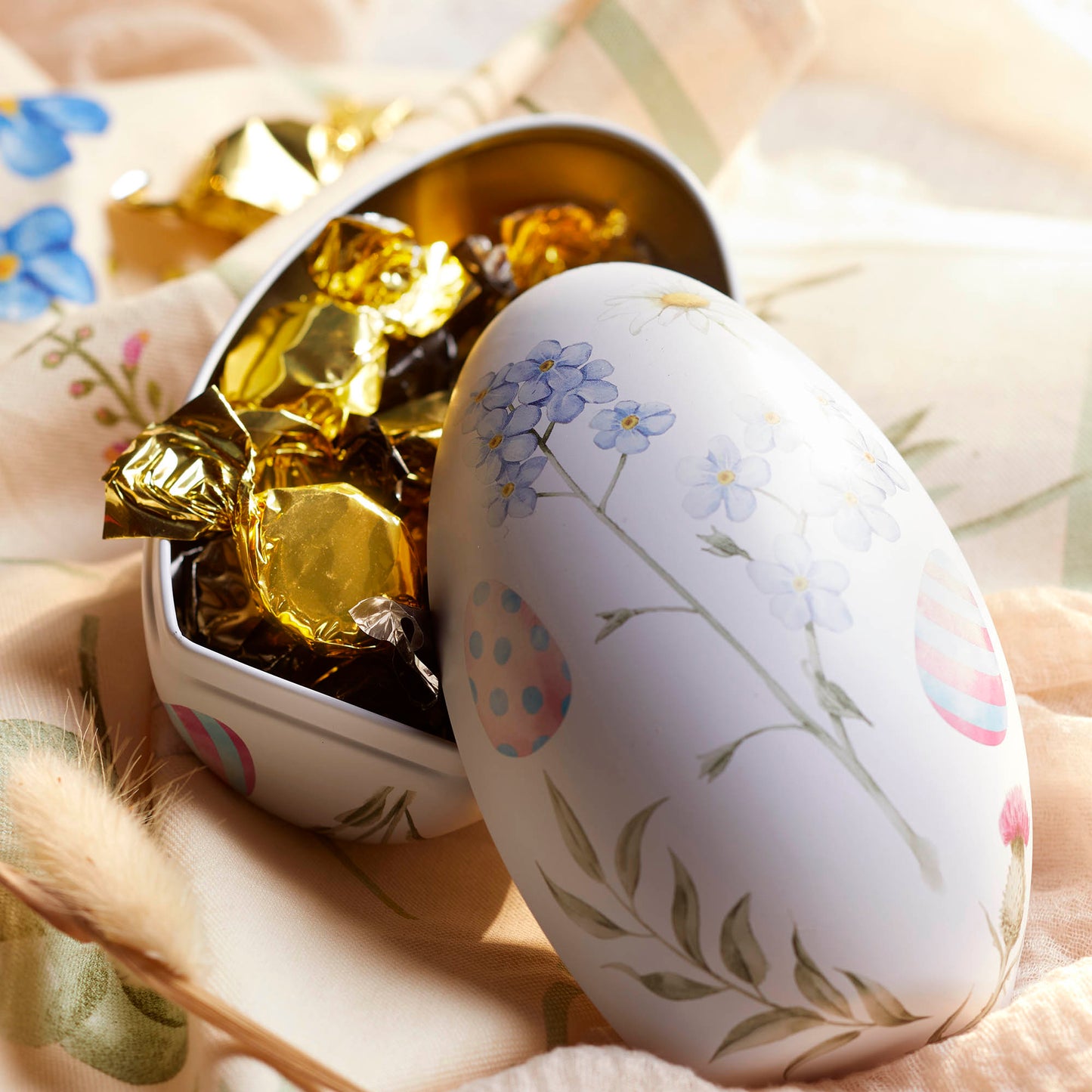 Floral Egg Tin